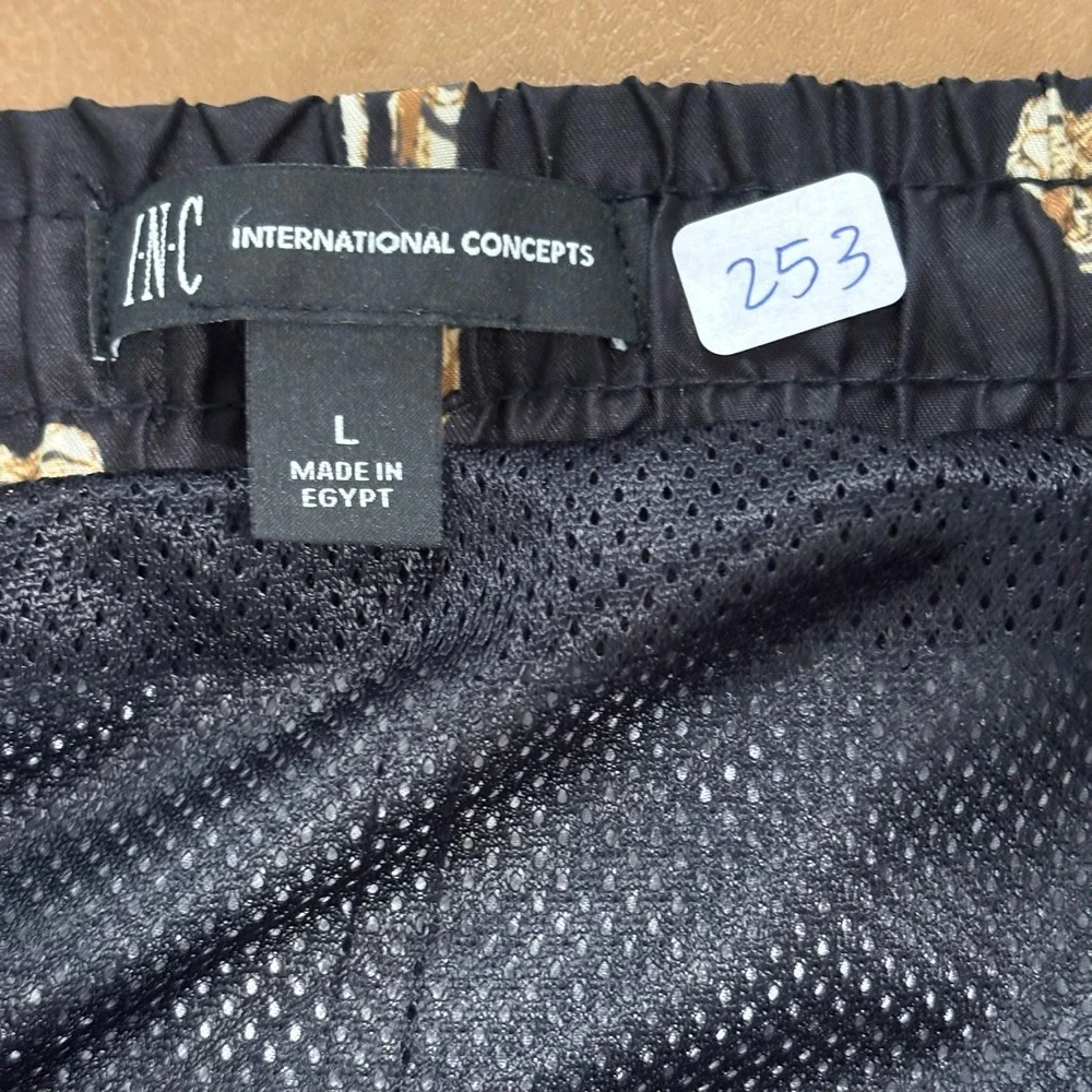 Mens Black Tiger Print Swim Trunks Graphic Board Shorts 5 Inch Inseam Size Large